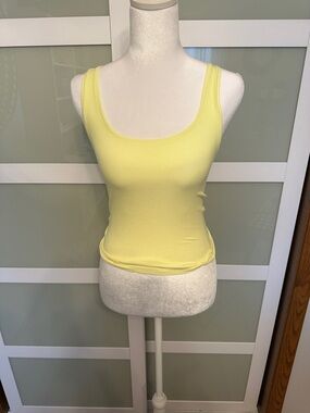 SKIMS Ribbed Scoop Tank Top - Pale Yellow